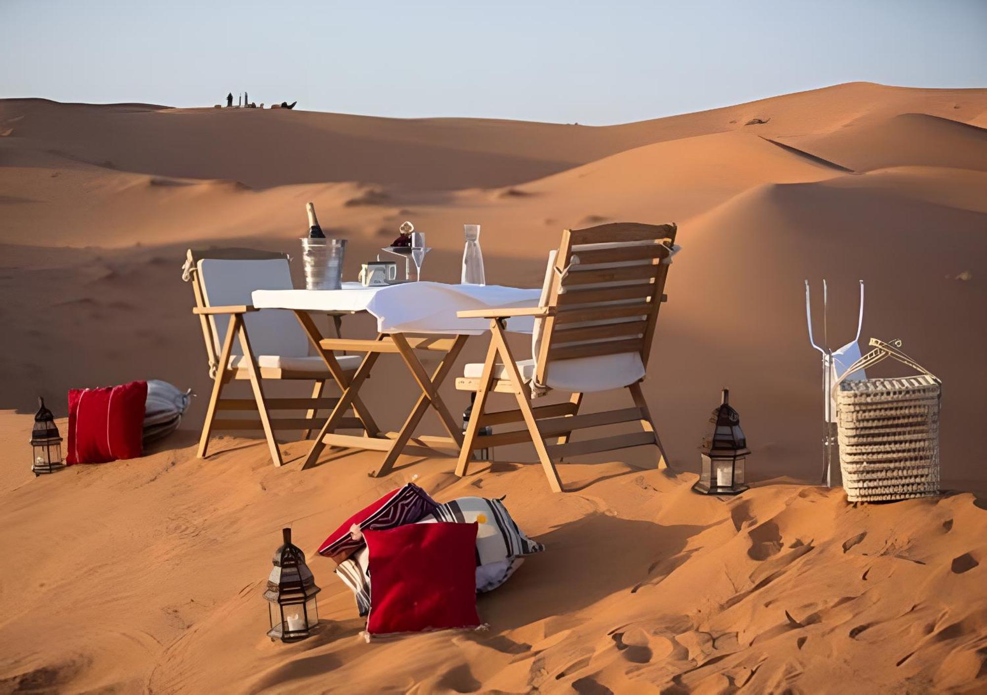 Merzouga Lovely Luxury Camp Екстериор снимка