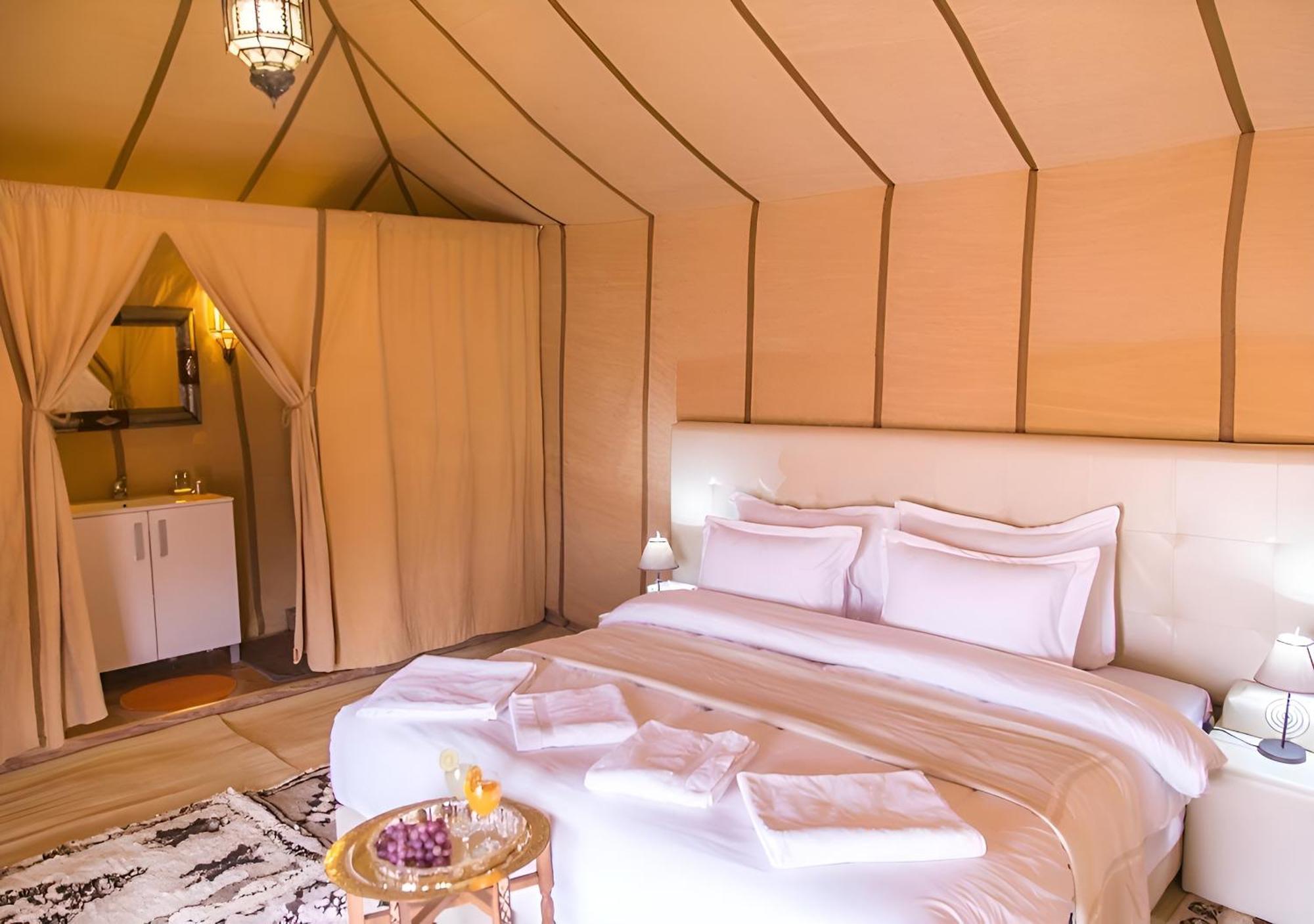 Merzouga Lovely Luxury Camp Екстериор снимка