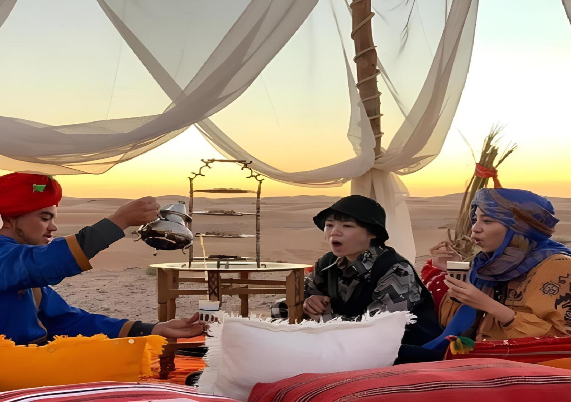 Merzouga Lovely Luxury Camp Екстериор снимка