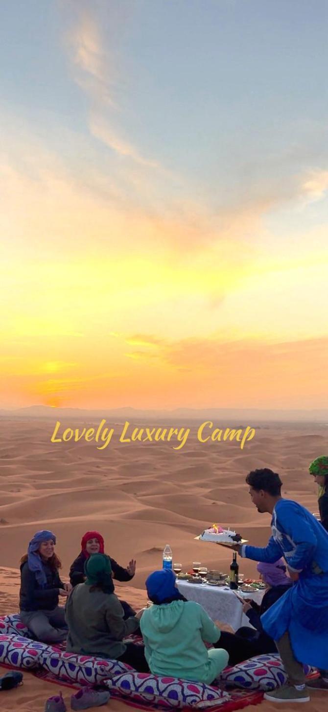 Merzouga Lovely Luxury Camp Екстериор снимка