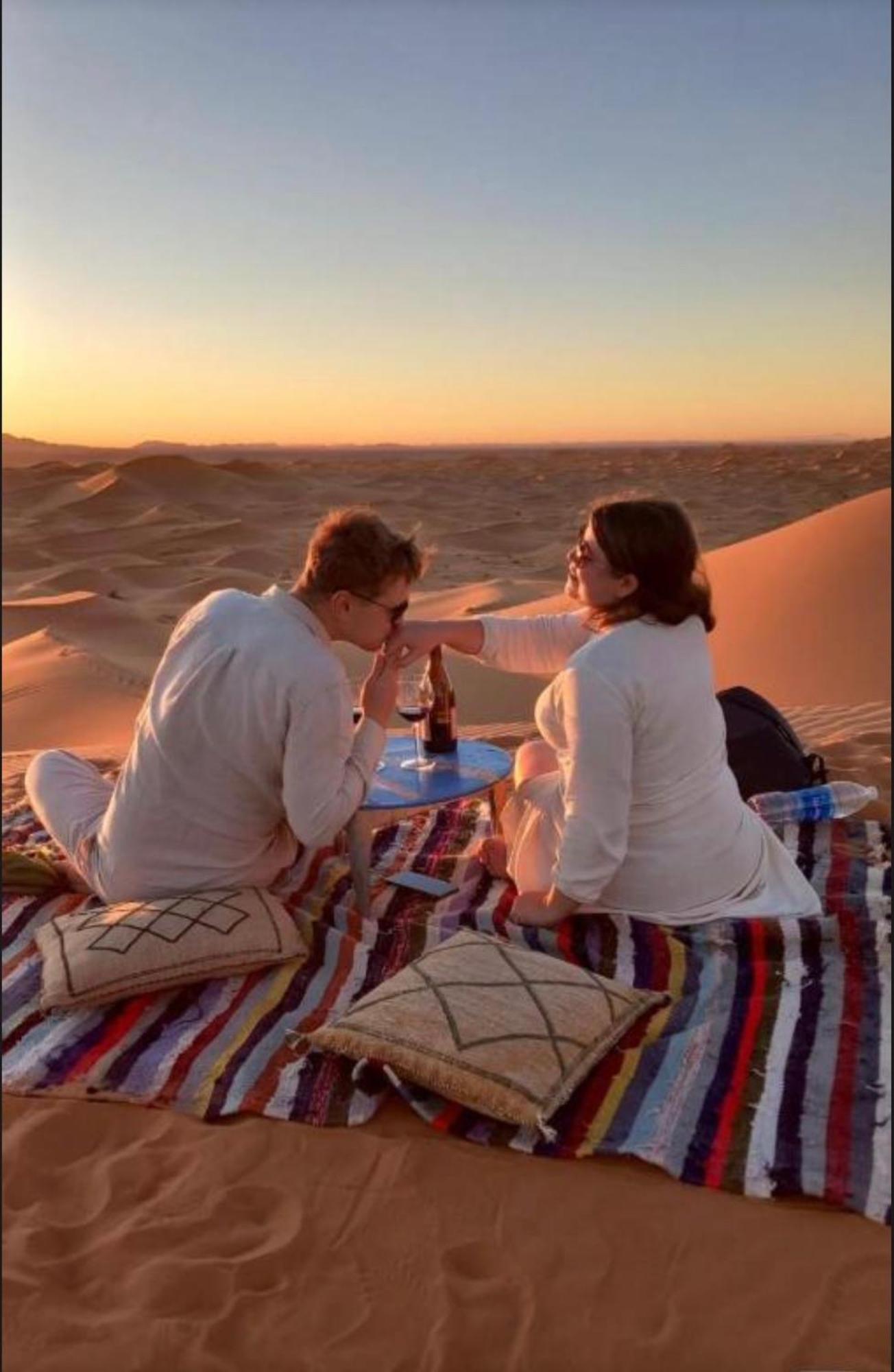 Merzouga Lovely Luxury Camp Екстериор снимка